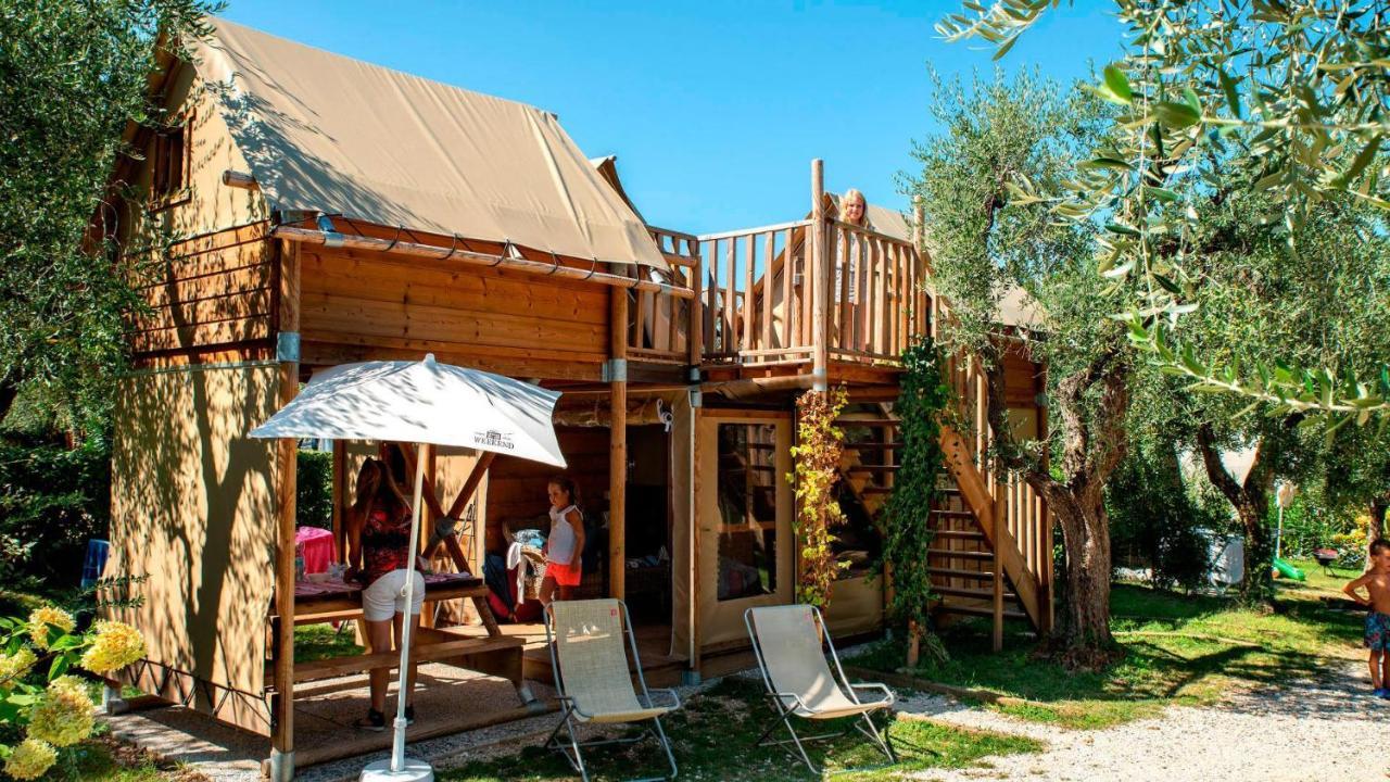 Vacanze Glamping Boutique San Felice del Benaco Exterior foto