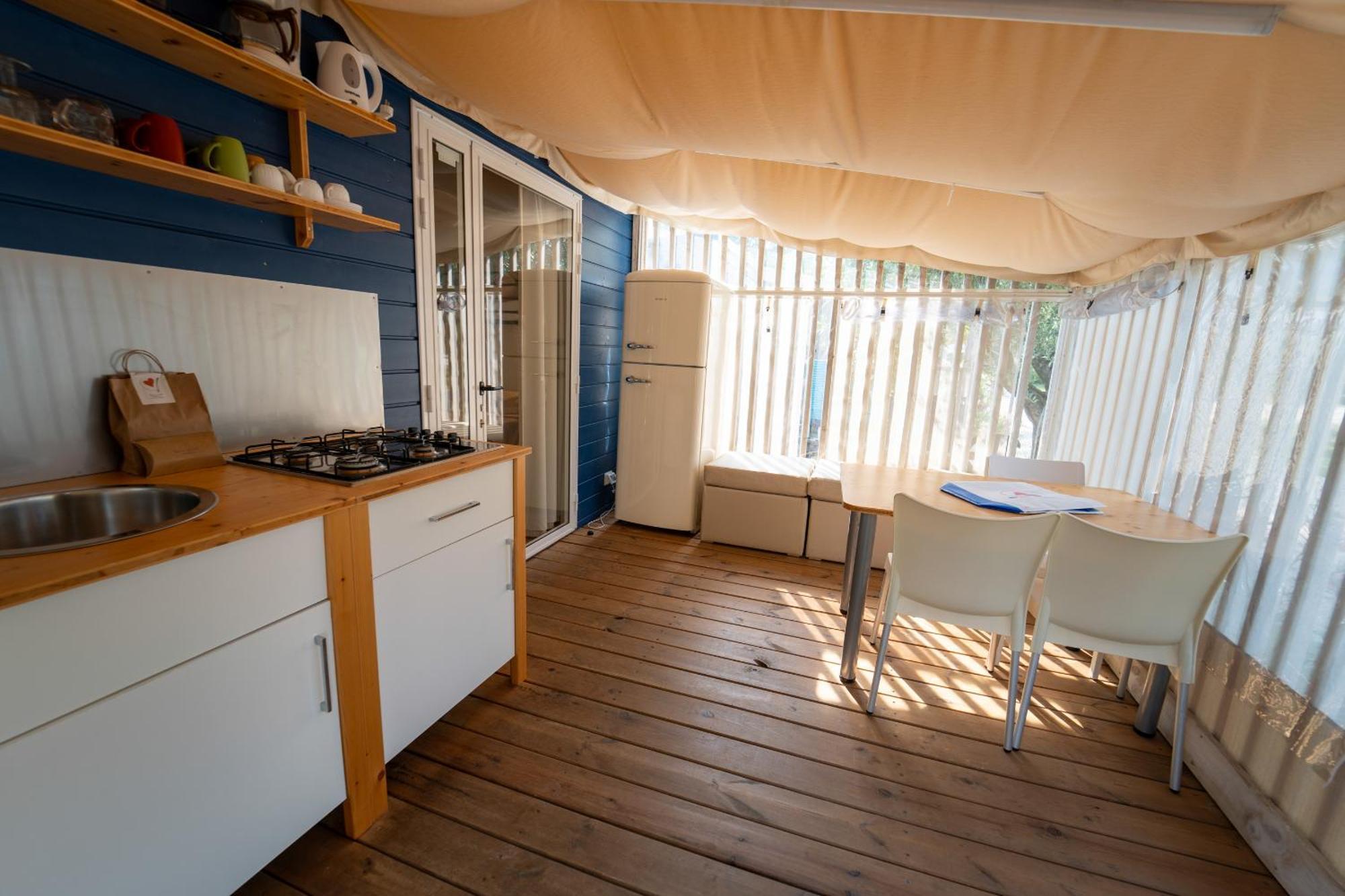 Vacanze Glamping Boutique San Felice del Benaco Habitación foto