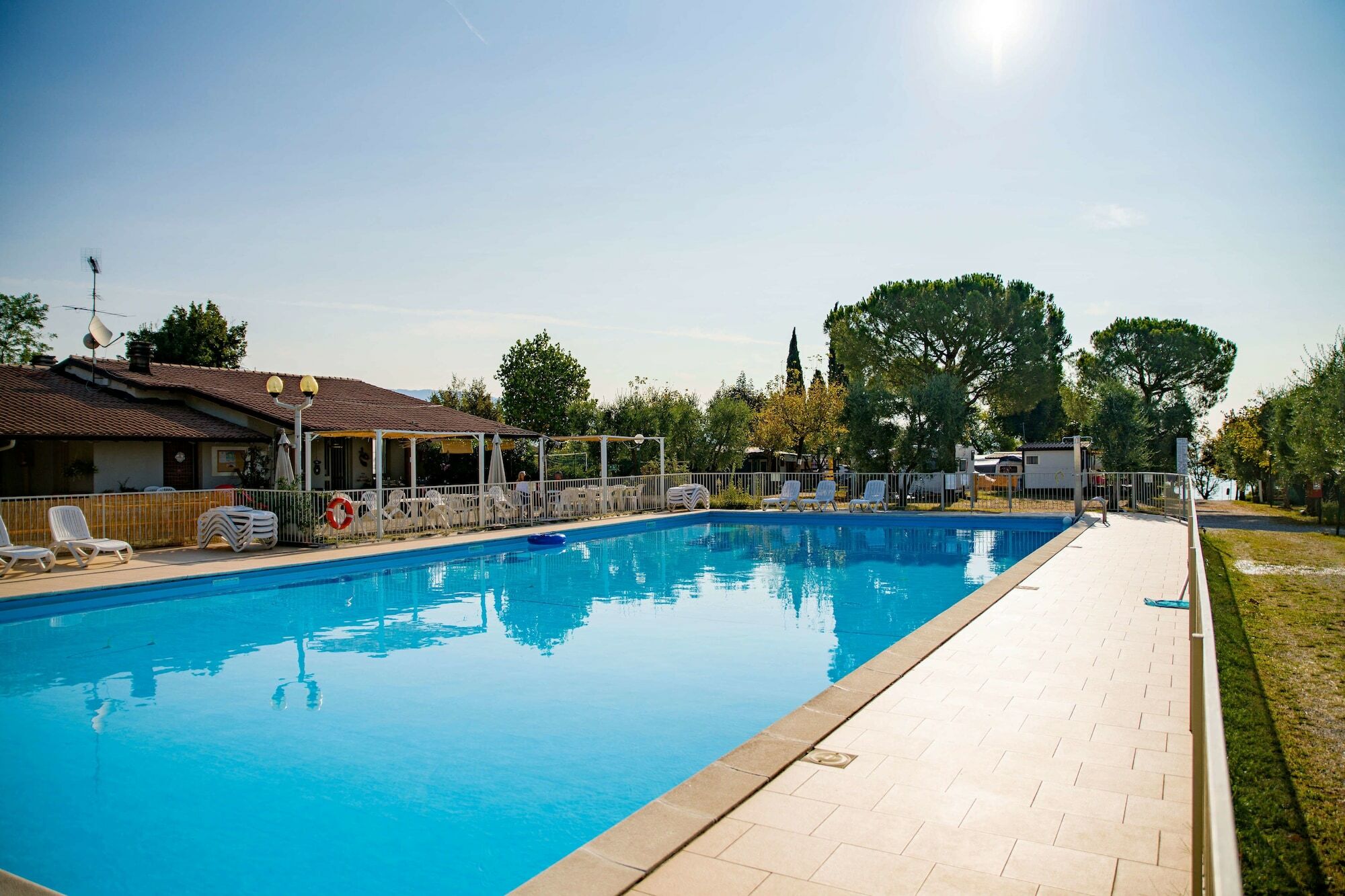 Vacanze Glamping Boutique San Felice del Benaco Exterior foto